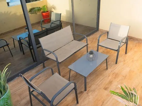 Apartment 3 Chambres Avec Balcon Et Large Terrasse Dakar
