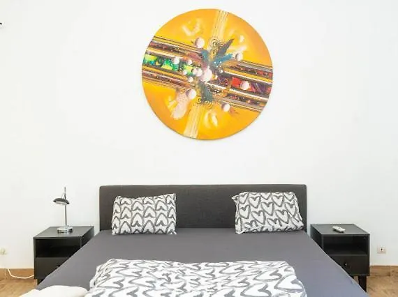 3 Chambres Avec Balcon Et Large Terrasse Dakar